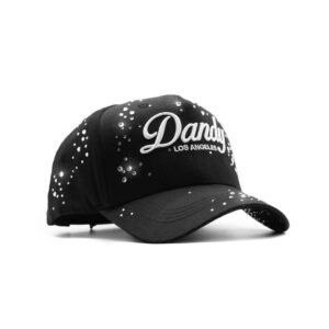 Gorra negra Dandy con cristales brillantes y visera curva vista lateral