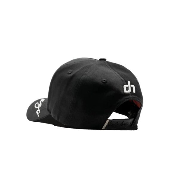 Vista lateral derecha de la gorra "El Mago" Bordado del mago en la gorra Dandy Hats con estrellas en el lateral