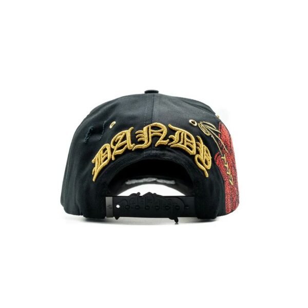 Gorra Dandy Hats x Canelo – Parte trasera Bordado “Dandy” en dorado y cierre tipo snapback