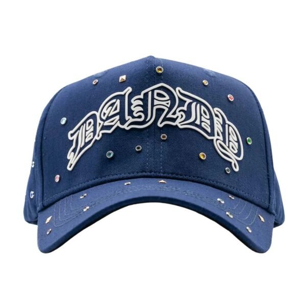 Gorra Dandy Hats Aniversario Azul Frontal Vista frontal de la gorra Dandy Hats "10 Years Anniversary" en color azul royal, con bordado blanco "DANDY" y pedrería multicolor.