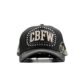 Gorra negra CBFW con pedrería vista desde el frente