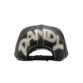 Parte trasera de la gorra DandyWood Rodeo con diseño tipo graffiti de la palabra “DANDY” y cierre ajustable tipo snapback.